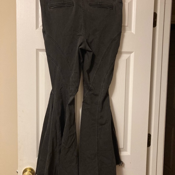 Free People Black Twirl Jeans Size 32 - Picture 7 of 16